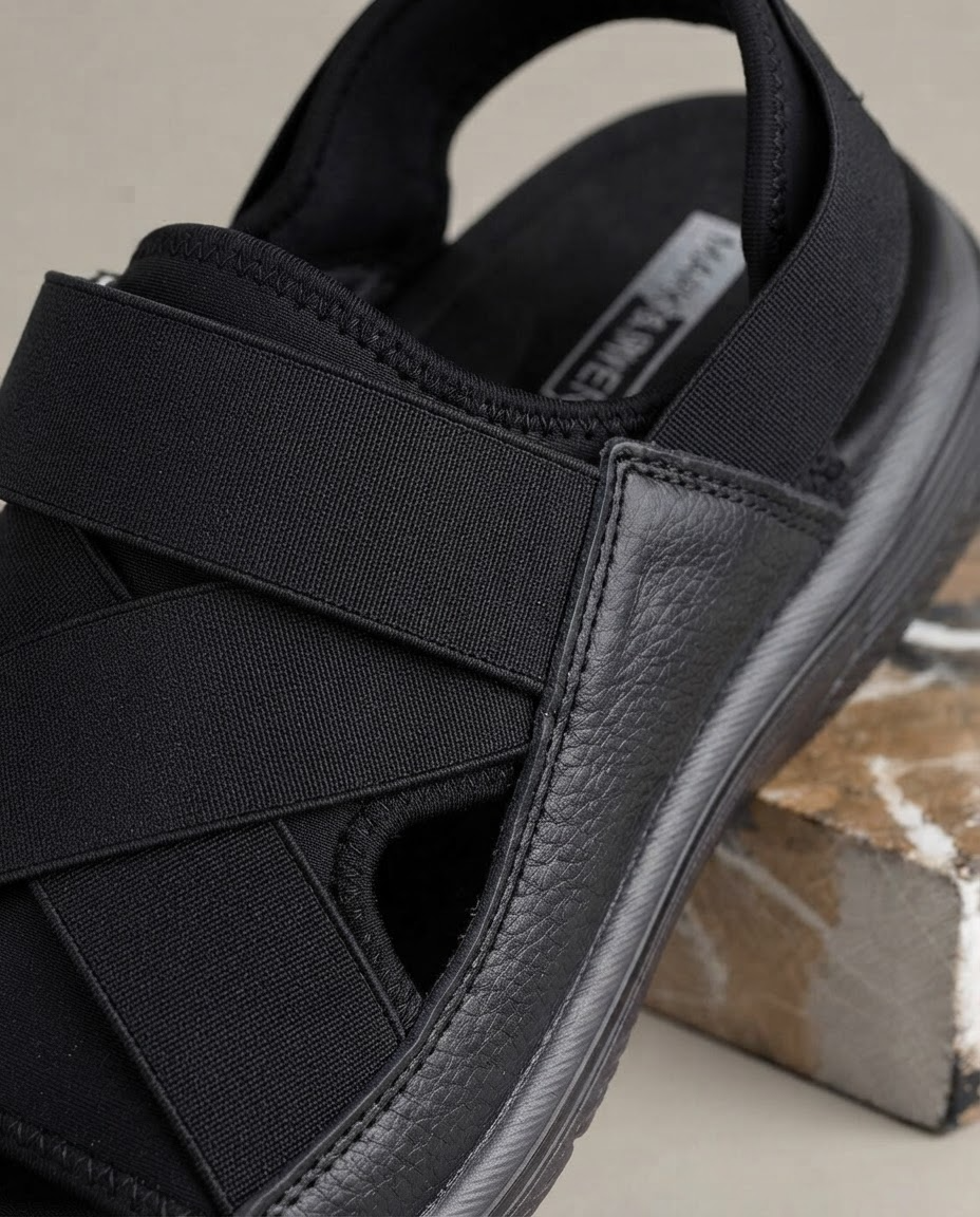 MOV Sandal Classic - Black