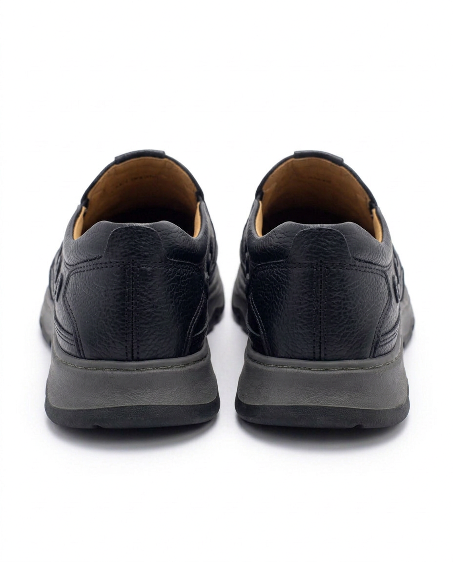 MOV Casual Chukka - Black